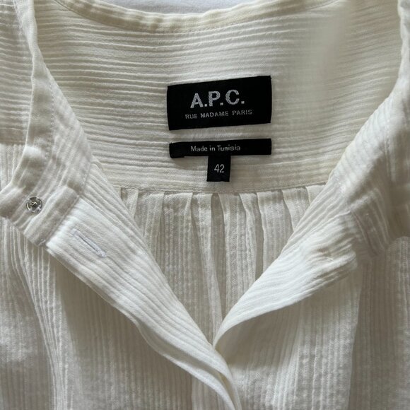 A.P.C (Rue Madame Paris) White button-up blouse. - Picture 3 of 4